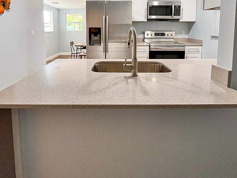 Paine Ln — Photo 10