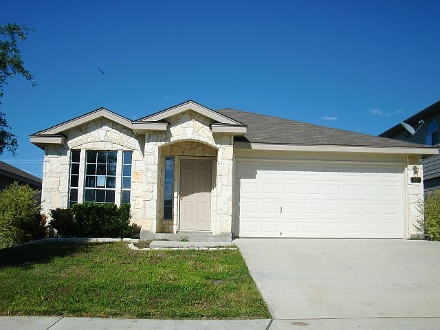 1st image of 348 Hummingbird Dr