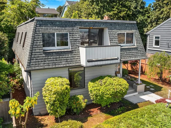 2727 36th Avenue SW, Seattle, WA 98126