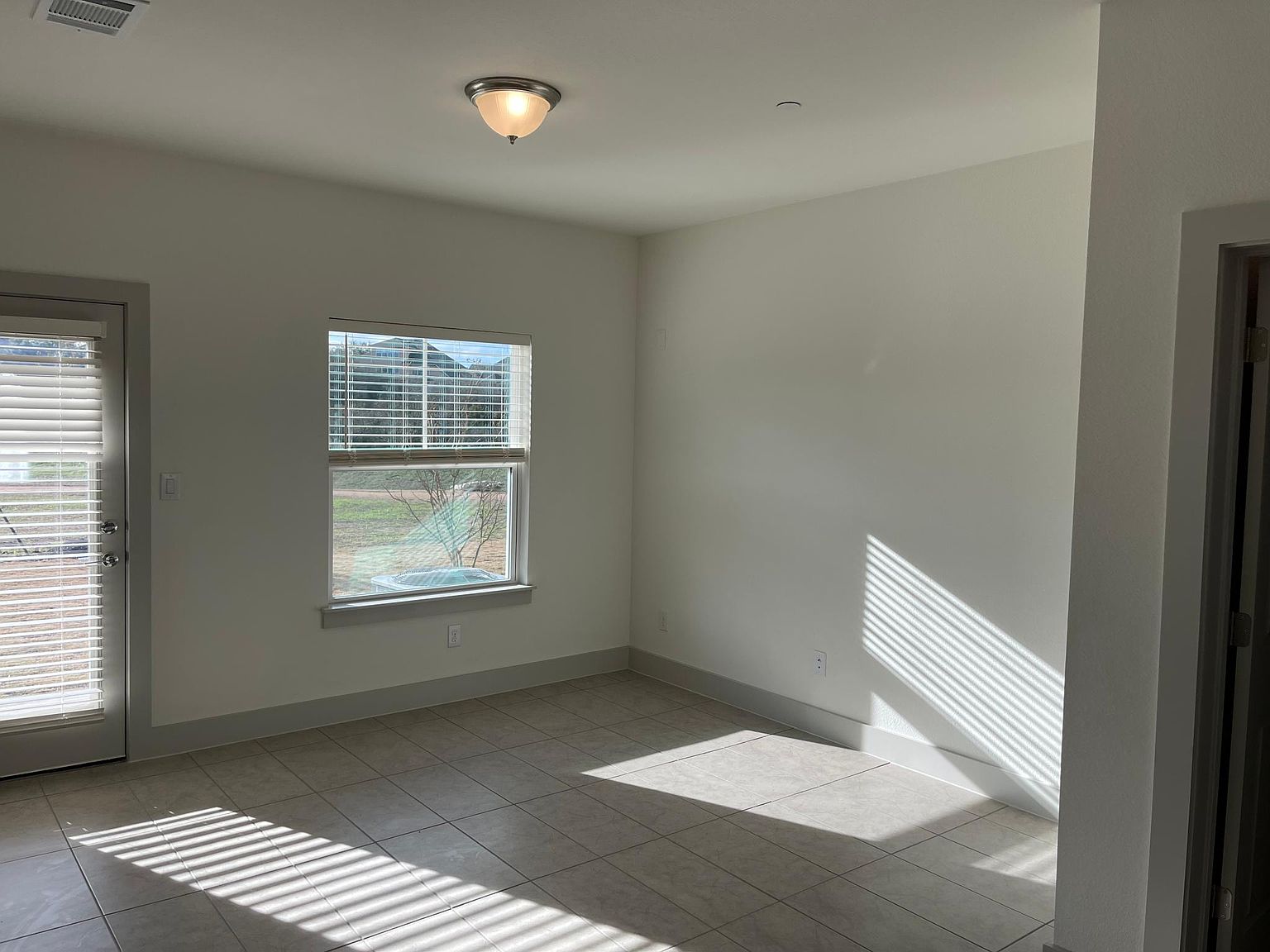 2164 Local Rebel Loop, Leander, TX 78641 Zillow