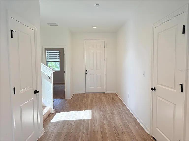 9544 Sandy Bluffs Cir — Photo 7