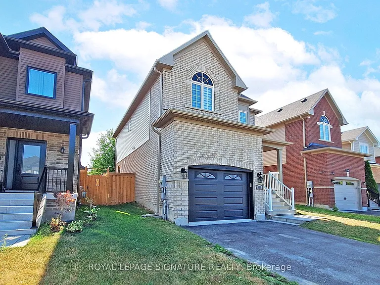 138 Sun King Cres — Photo 3