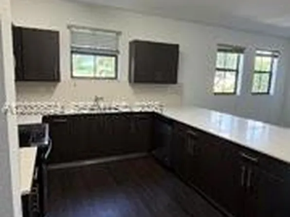 15500 SW 136th St #6-211, Miami, FL 33196