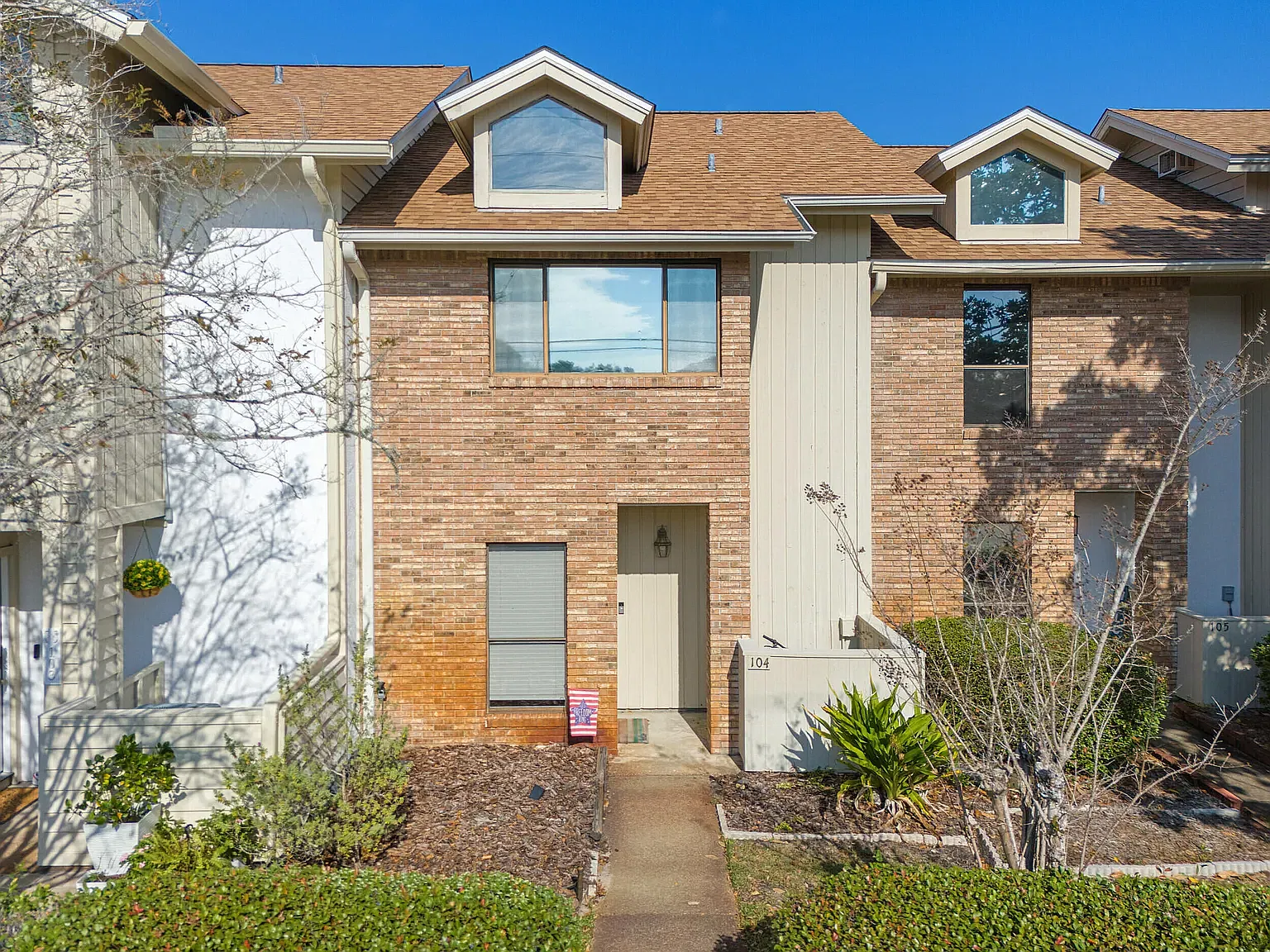 3 bed, 1510 sqft, $2,500 — Photo 4