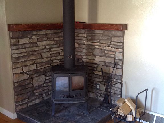 Wood burning stove