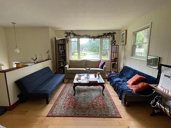 Upstairs living room