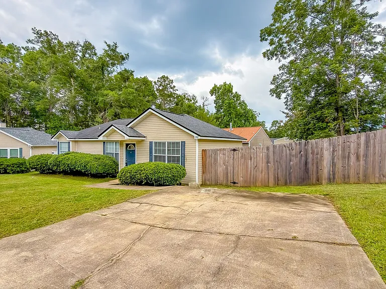1367 Idlewild Dr — Photo 39