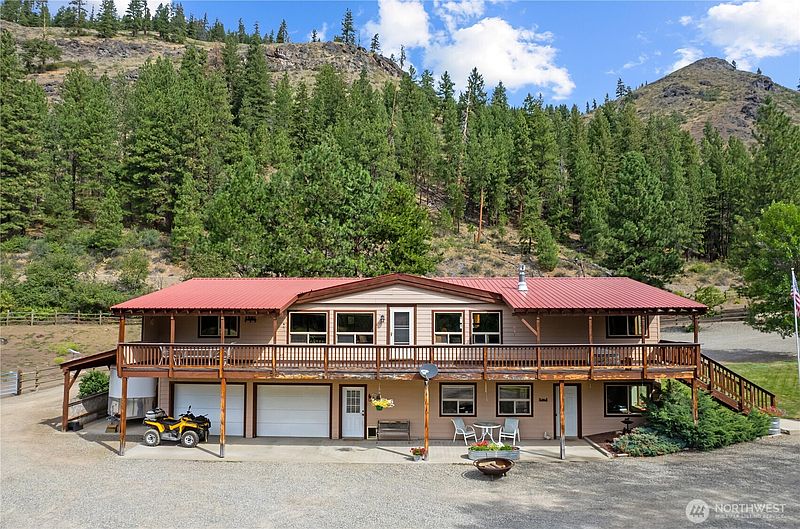 3rd image of 1027 Twisp River Road