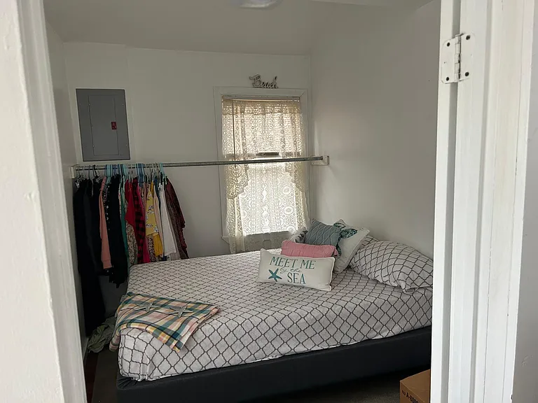 26 Arlington Rd — Photo 10