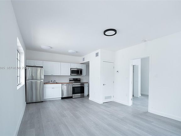 2nd image of 423 NE 71st St APT 4