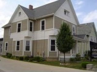 514 N Lake St, Aurora, IL 60506