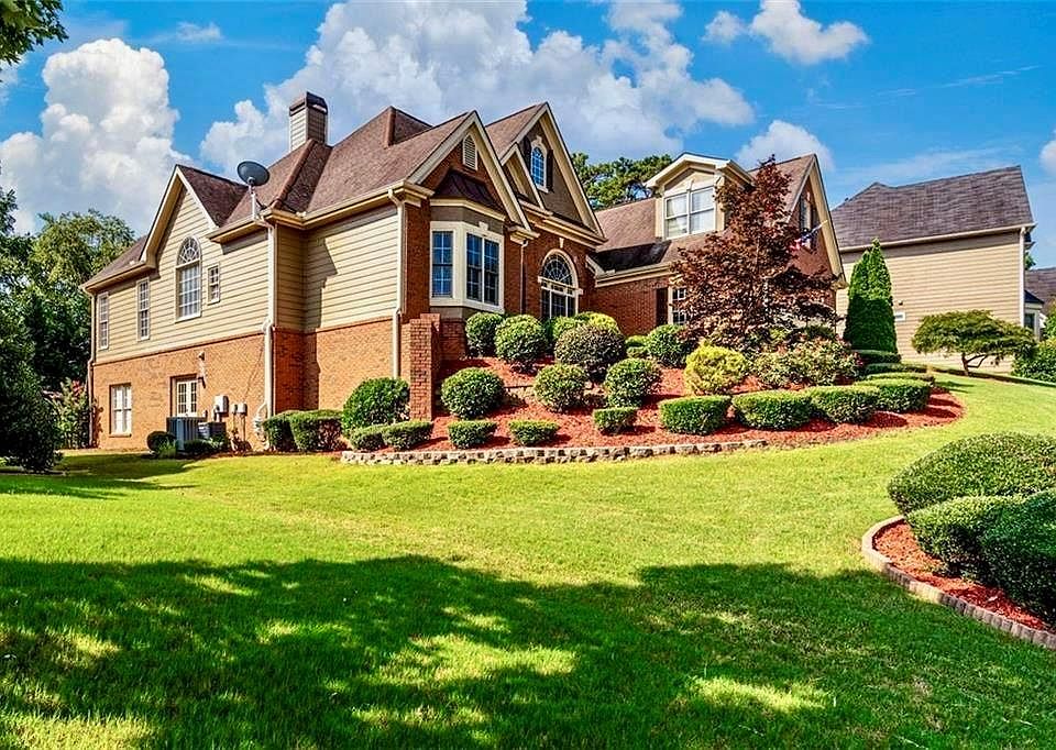 2nd image of 3313 Mill Valley Trce
