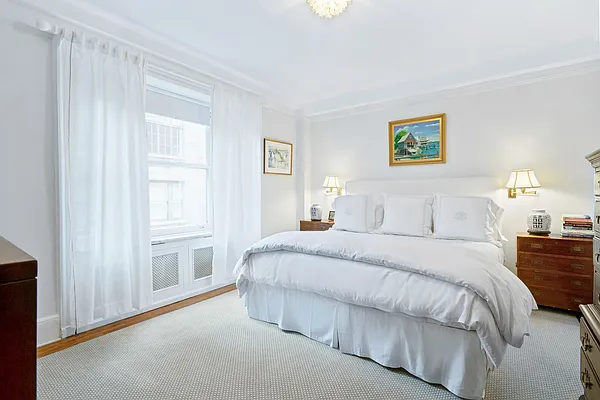 Sold by Compass | media 17