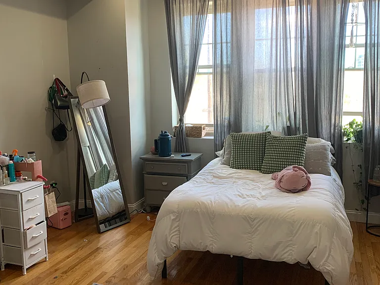 5 Woodworth St #11 — Photo 8