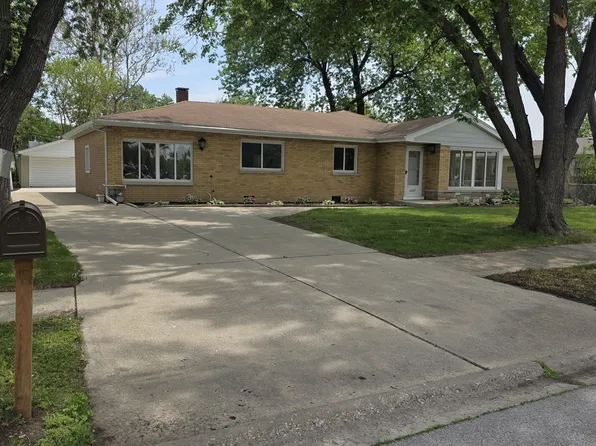 (undisclosed Address), Oak Lawn, IL 60453