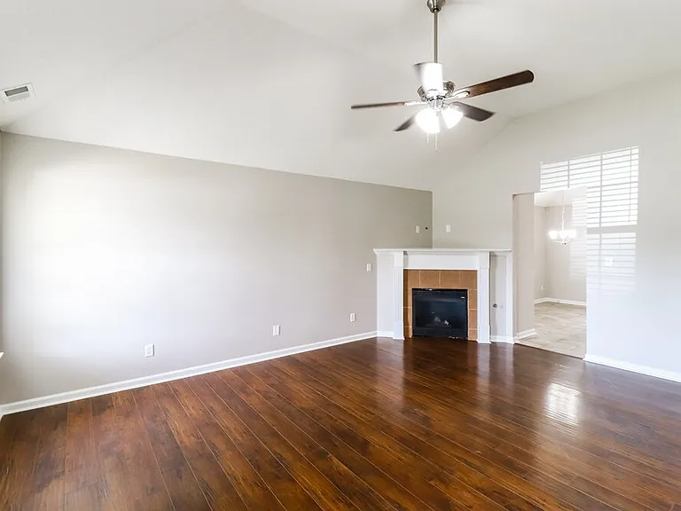 8958 Settlers Path — Photo 4