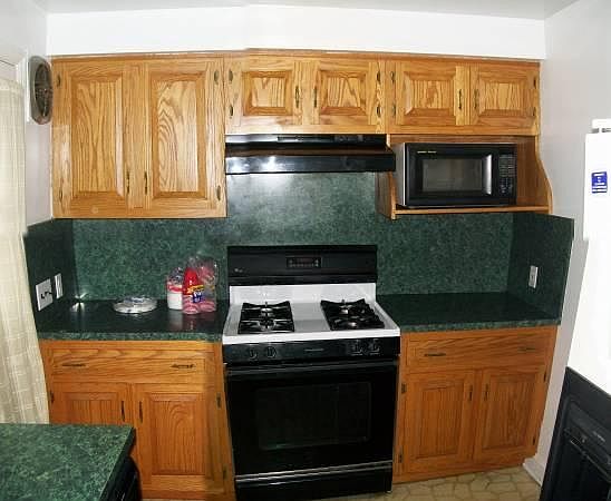 2nd image of 111 Wallace St
