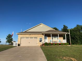 616 N Park Ln, Olpe, KS 66865