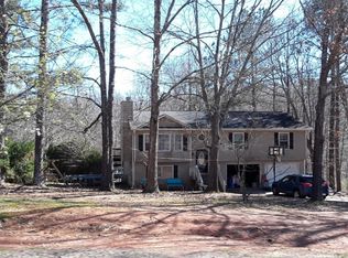 2040 Primrose Ln, Loganville, GA 30052