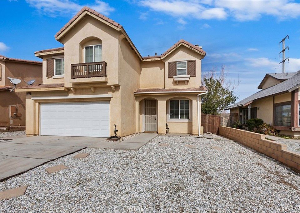 1st image of 13796 Starshine Dr
