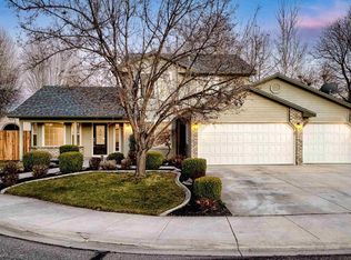 2474 S China Rapids Pl, Meridian, ID 83642