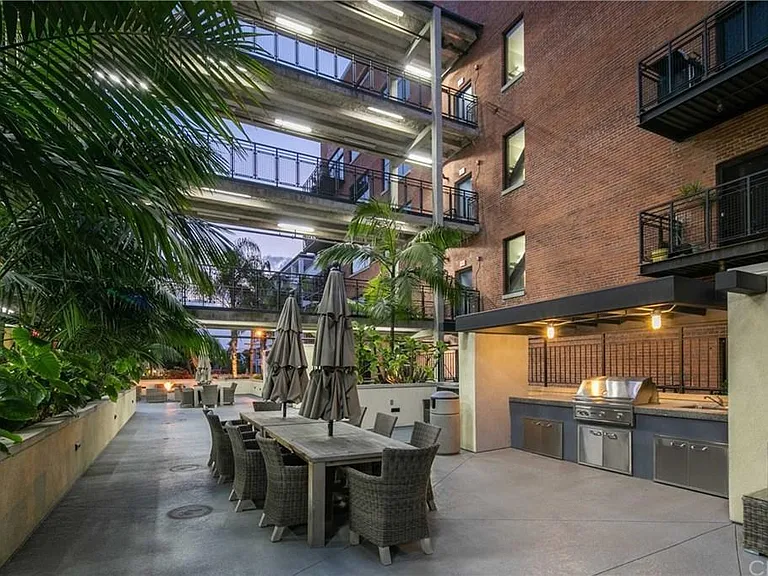 835 Locust Ave #326 — Photo 49