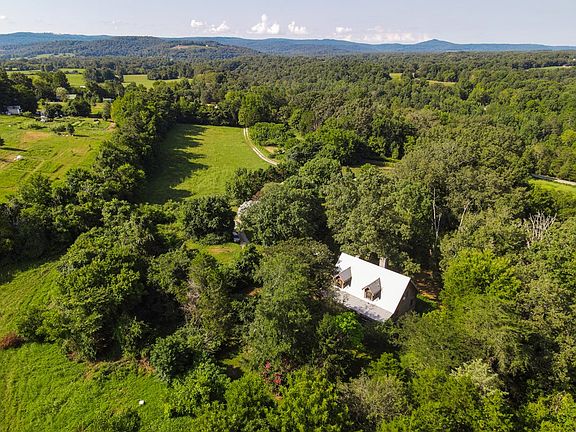 24th image of this home