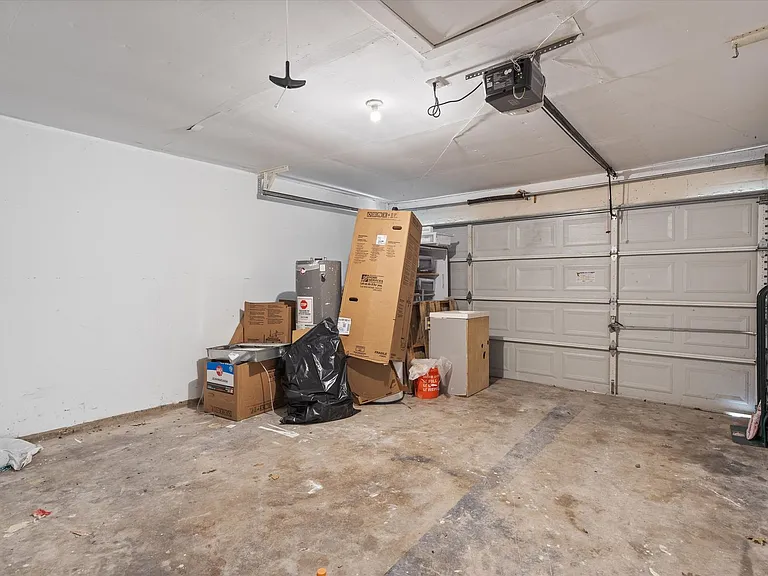3307 Oak Aly — Photo 25