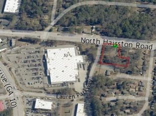 680 Lauren Pkwy, Stone Mountain, GA 30083