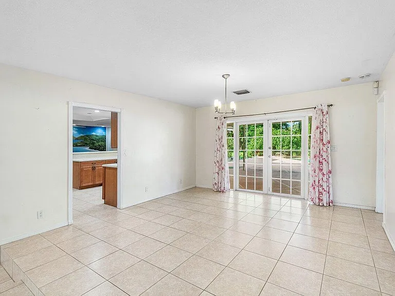 5313 Colbright Rd — Photo 11