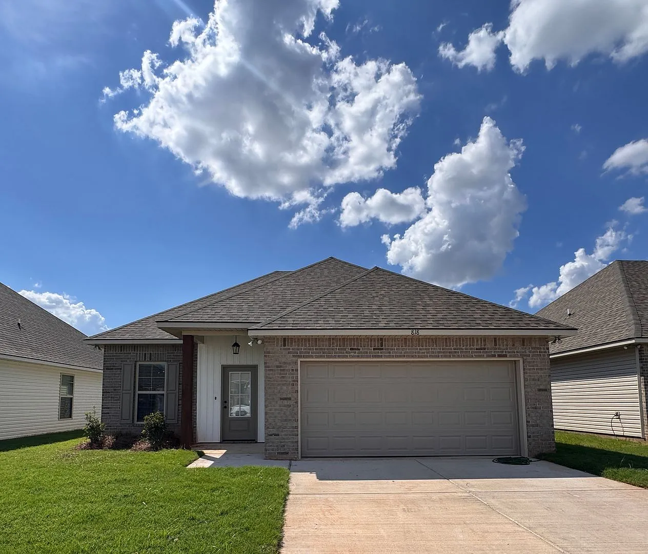Brand New Construction... Just minutes to Barksdale Air Force Base. — Photo 1
