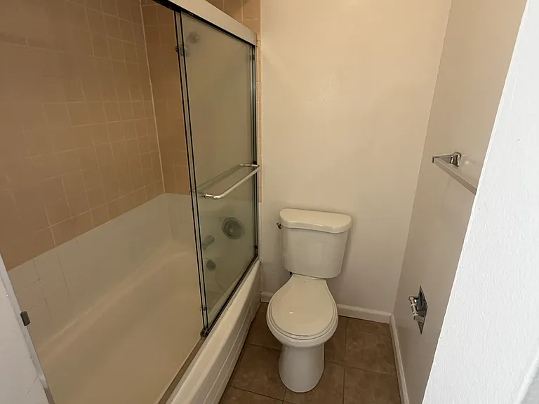 The Franciscan Apartments — Photo 24