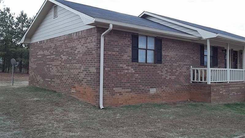 2nd image of 162 Antioch Rd APT A