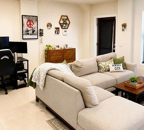5th image of 100 Tidewater St APT 1G