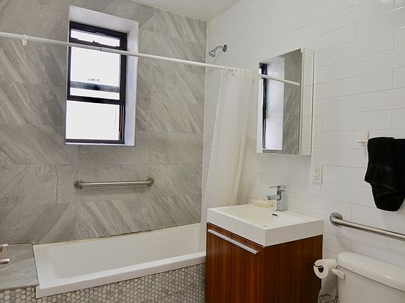 4th image of 321 Eldert St #F