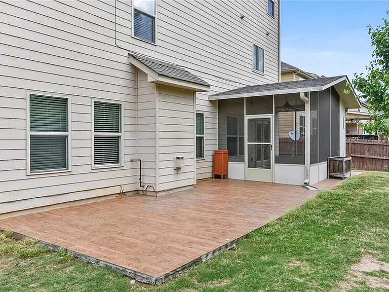 4530 Fernbrook Pl — Photo 23