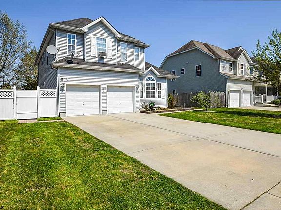 2nd image of 304 Elton Ln