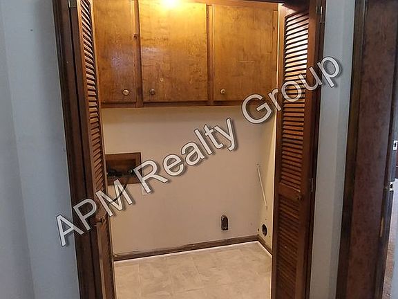 2nd image of 1417 Waterwood Dr