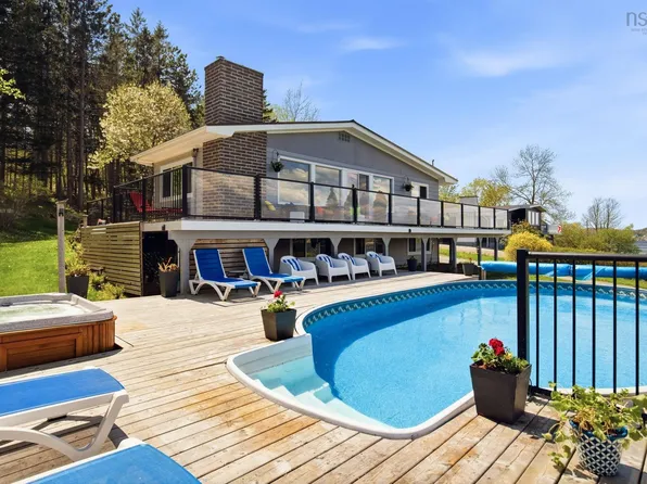 9222 Highway 3, Maders Cove, NS B0J 2E0