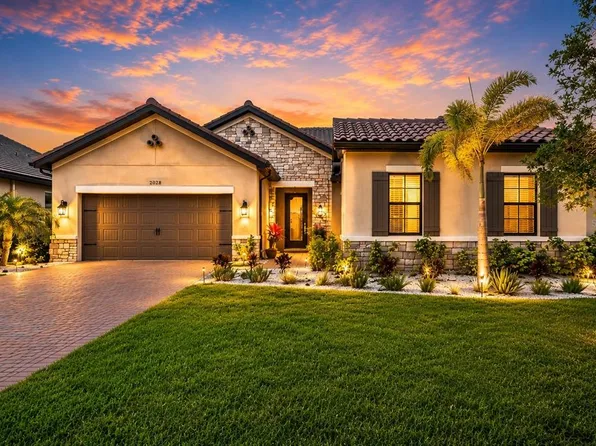 2028 Woodleaf Hammock Ct, Bradenton, FL 34211
