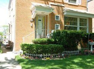 6642 S Sacramento Ave, Chicago, IL 60629