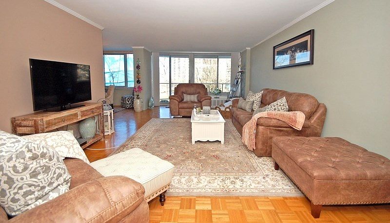 1st image of 1 Claridge Dr 216 #216