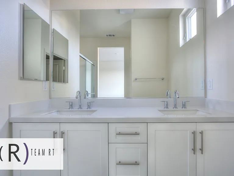 11454 Artesia Blvd — Photo 27
