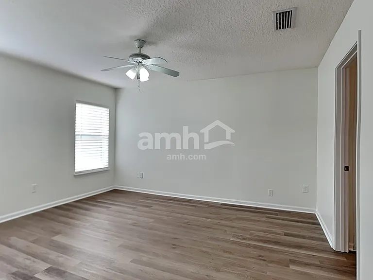 14070 Eagle Feathers Dr — Photo 9
