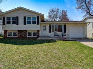 1709 Johnson Dr, Normal, IL 61761