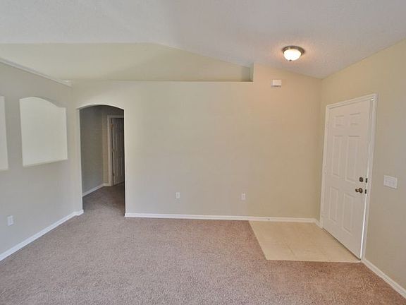5th image of 2762 Beckwith St