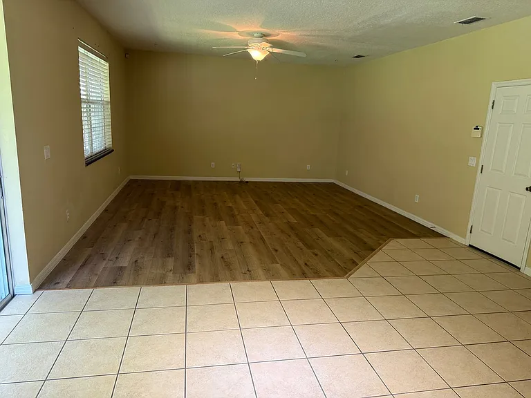 9722 Moss Rose Way — Photo 16