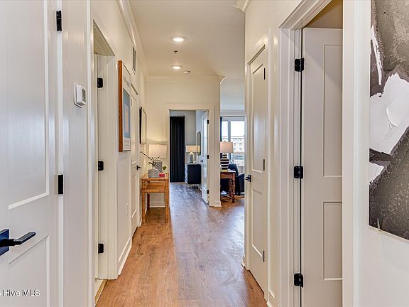 4th image of 111 Railroad Avenue #405