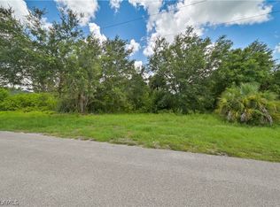 442 Redwing St, Lehigh Acres, FL 33974