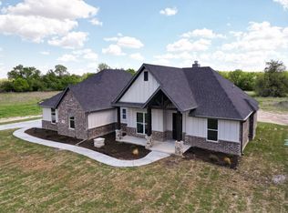 606 Central Rd, Weatherford, TX 76088